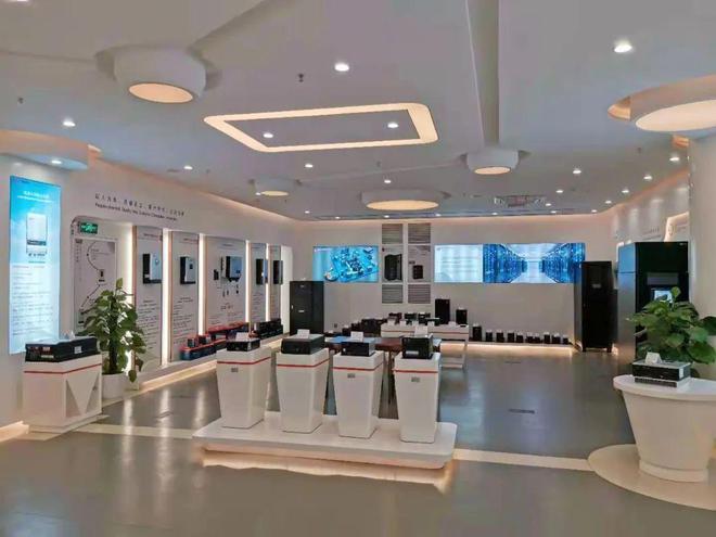 聚焦高新技術企業發展難題，張槎人大代表建言獻策助推不間斷電源產業升級